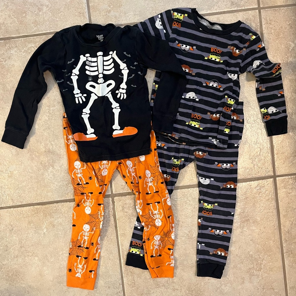 Carter’s Halloween Pajamas. Shirt and Pants. Two Pair. Size 4T. EUC